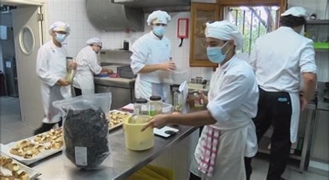 escuela de hosteleria terrassa mossen homs|El restaurant Escola Torre Mossèn Homs torna a obrir。